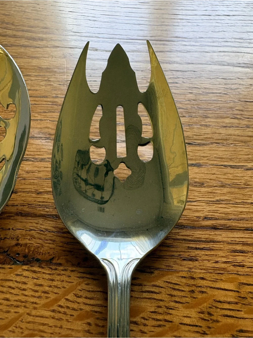 Reed & Barton Tarbor Stainless Steel Macaroni Server & Pierced Vegetable Server